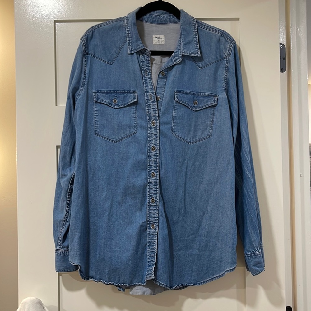 Gap Maternity Denim Button Down